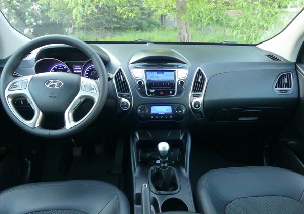 Hyundai ix35 cena 42900 przebieg: 165000, rok produkcji 2013 z Radom małe 407